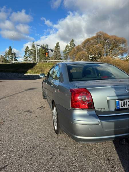 Toyota Avensis Турткуль - изображение 7