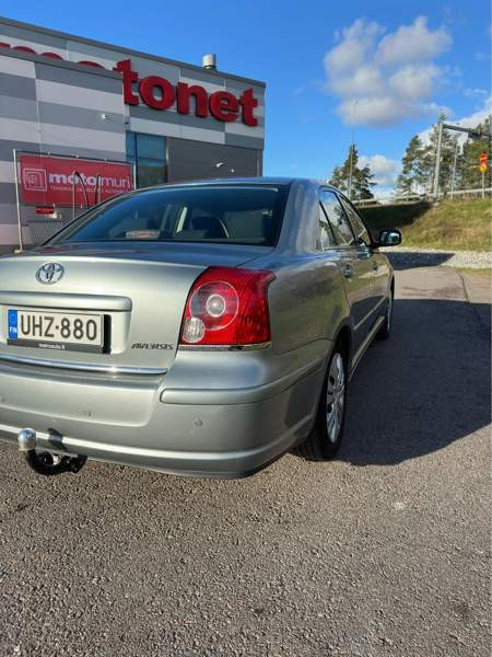 Toyota Avensis Турткуль - изображение 5