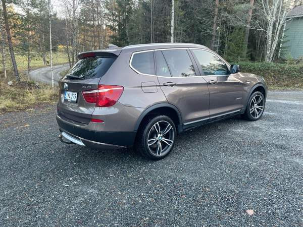 BMW X3 Syevyerodonets'k - valokuva 3