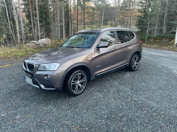 BMW X3 Syevyerodonets'k - valokuva 1