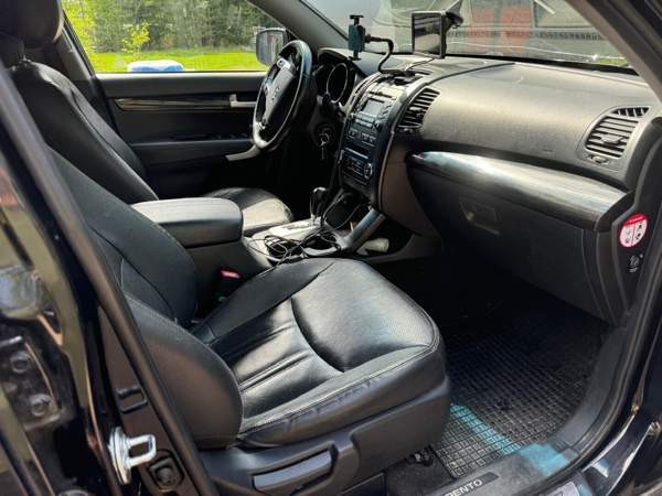 Kia Sorento Uurainen - valokuva 8
