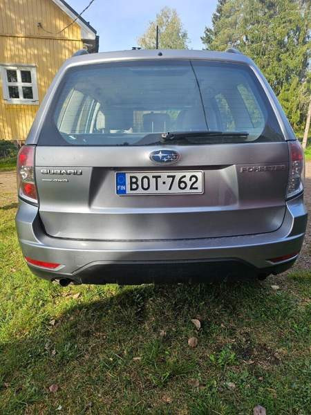 Subaru Forester Турткуль - изображение 1