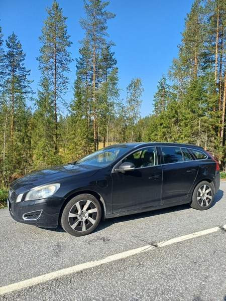Volvo V60 Jyväskylä - valokuva 1