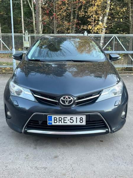 Toyota Auris Helsinki - photo 1