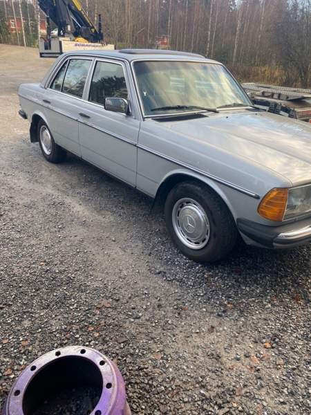 Mercedes-Benz 240 Кангасала - изображение 6