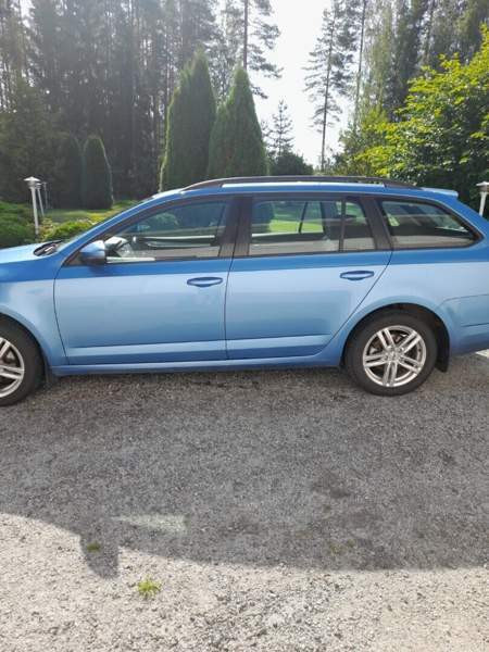 Skoda Octavia Kangasniemi - valokuva 3