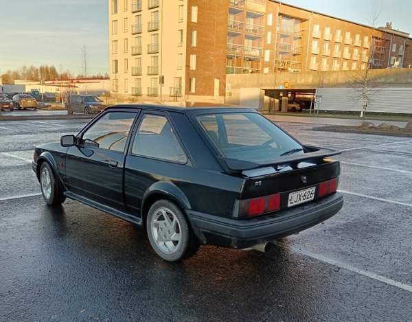 Ford Escort Оулу - изображение 4