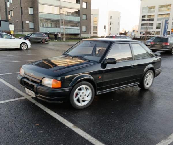 Ford Escort Оулу - изображение 1