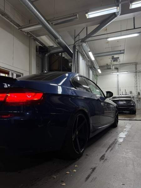 BMW 320 Espoo - valokuva 6