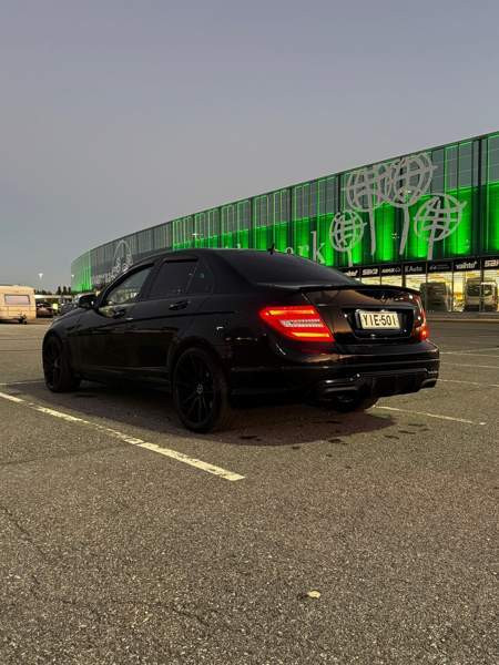 Mercedes-Benz C Lempäälä - valokuva 6
