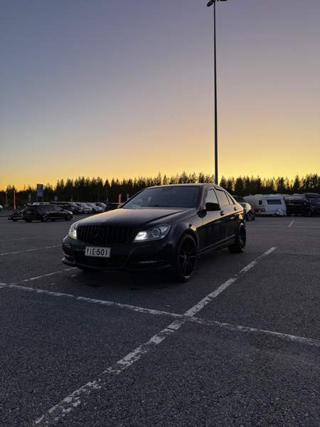Mercedes-Benz C Lempäälä - valokuva 2