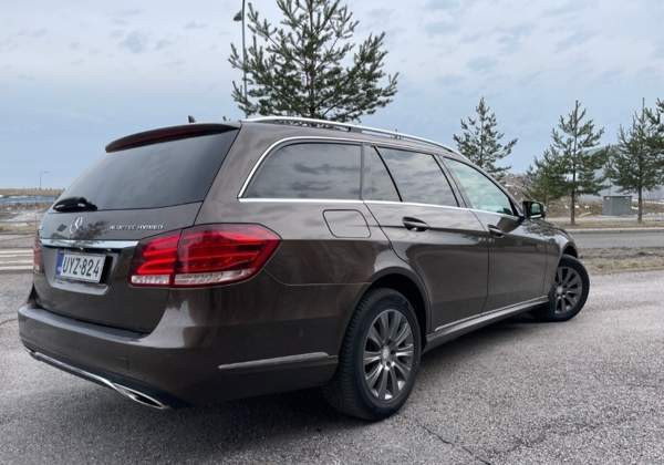 Mercedes-Benz E Вантаа - изображение 3