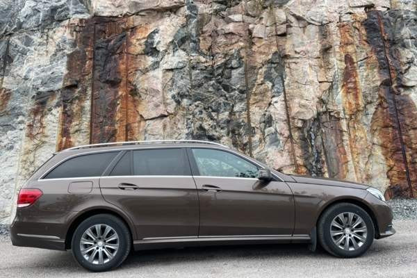 Mercedes-Benz E Вантаа - изображение 4