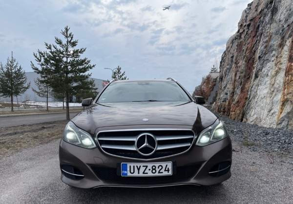 Mercedes-Benz E Вантаа - изображение 6