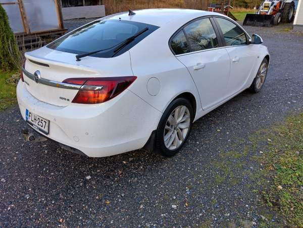 Opel Insignia Tohmajärvi - valokuva 4