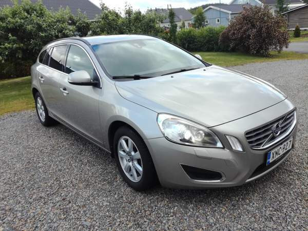 Volvo V60 Janakkala - valokuva 3