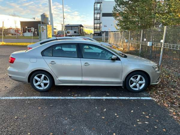 Volkswagen Jetta Tampere - valokuva 5