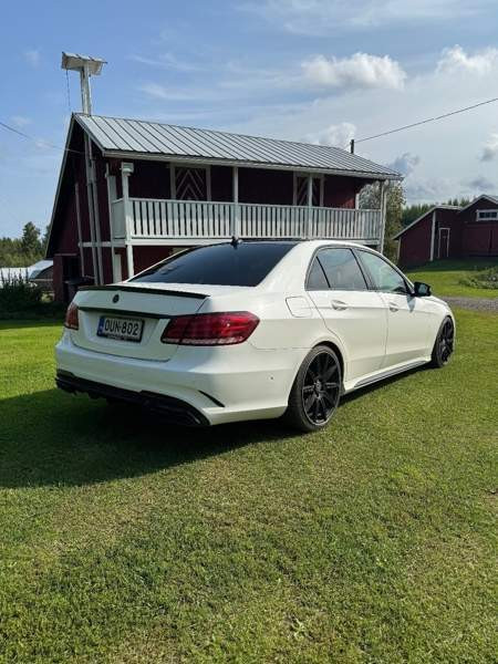 Mercedes-Benz E Савонлинна - изображение 5