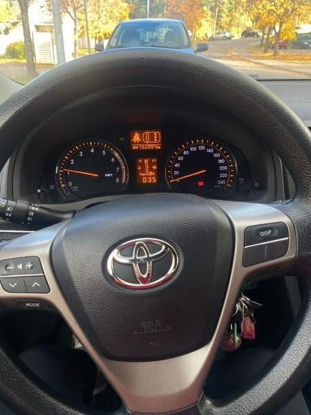 Toyota Avensis Turtkul - photo 8