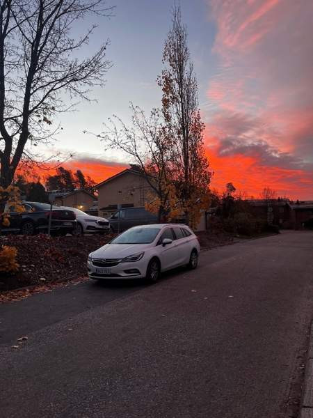 Opel Astra Helsinki - valokuva 2