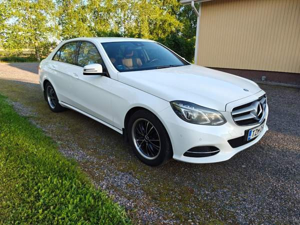 Mercedes-Benz E Turtkul - valokuva 6