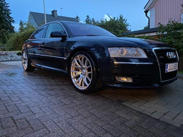 Audi A8 Tampere - valokuva 1