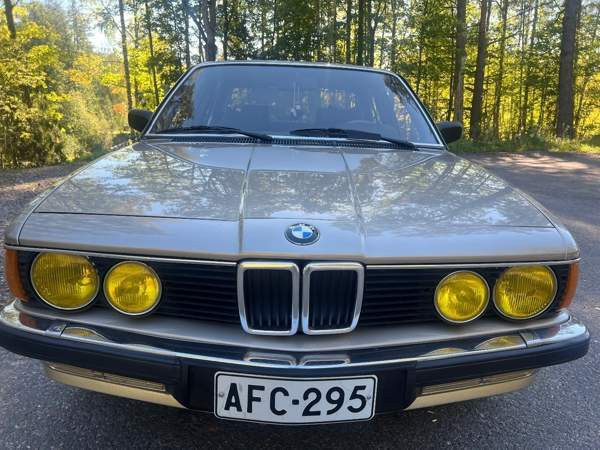 BMW 728 Vantaa - valokuva 1