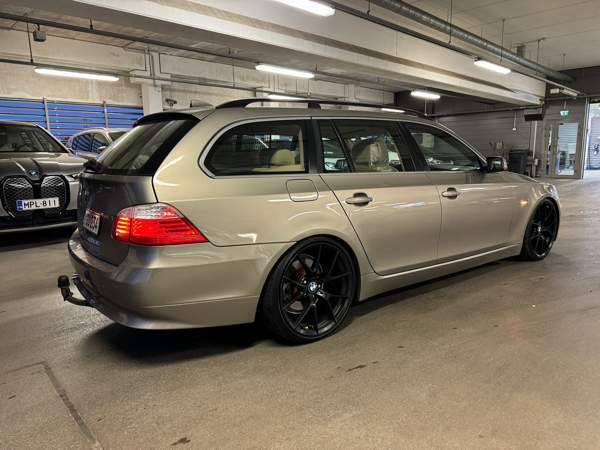 BMW 523 Espoo - valokuva 3