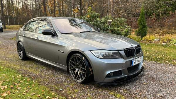 BMW 325 Hyvinkää - valokuva 3
