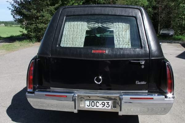 Cadillac Fleetwood Kauhajoki - изображение 8