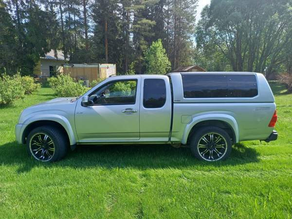 Isuzu D-Max Kempele - valokuva 3