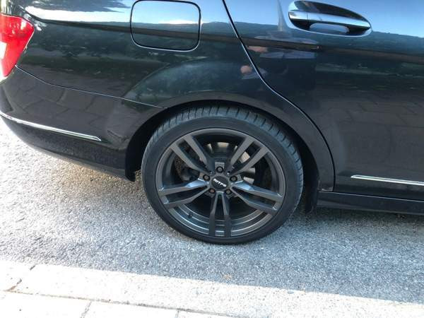 Mercedes-Benz C Turtkul - valokuva 4