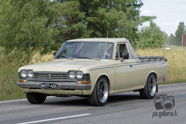 Toyota Crown Ювяскюля - изображение 1