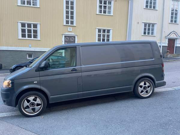 Volkswagen Transporter Тампере - изображение 1