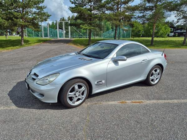 Mercedes-Benz SLK Piikkiö - valokuva 2