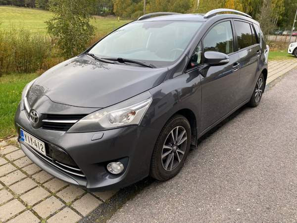 Toyota Verso Helsinki - photo 2