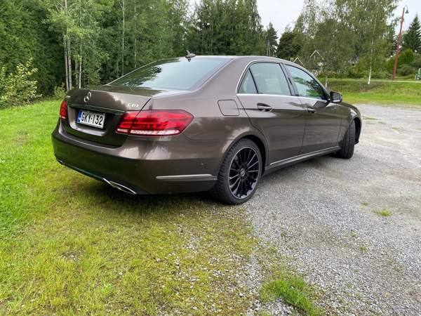 Mercedes-Benz E Lempäälä - valokuva 3