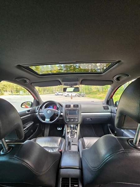 Volkswagen Golf Sarov – foto 4