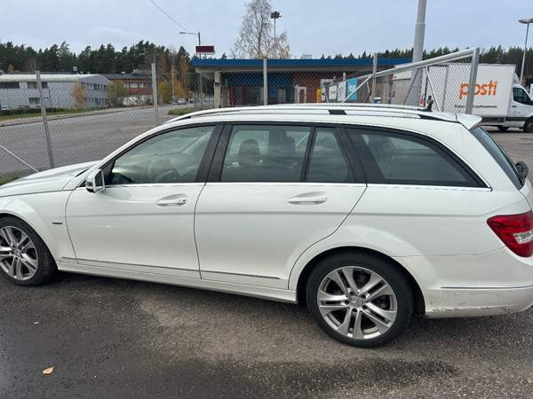 Mercedes-Benz C Турткуль - изображение 2