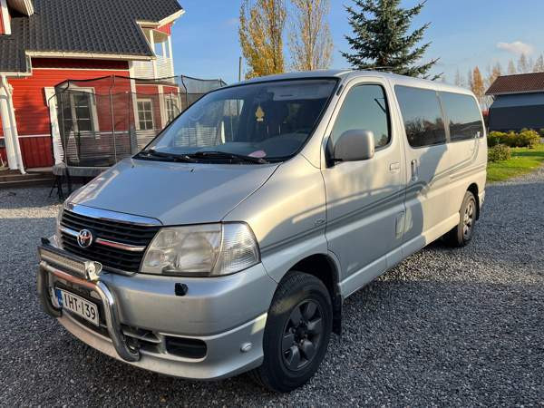 Toyota Hiace Сейняйоки - изображение 1
