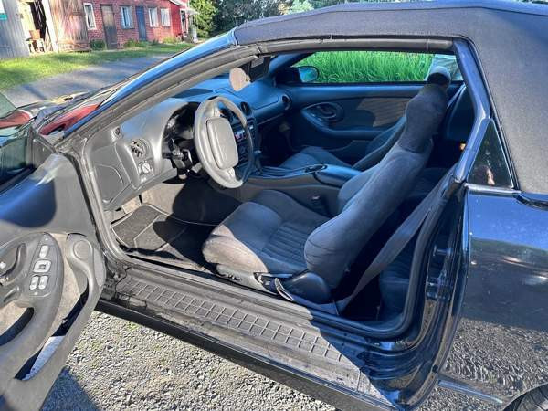 Pontiac Firebird Zaporiz'ka Oblast' - valokuva 4