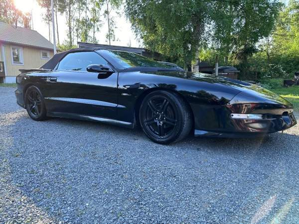 Pontiac Firebird Zaporiz'ka Oblast' - valokuva 1