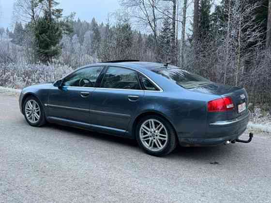 Audi A8 Petäjävesi