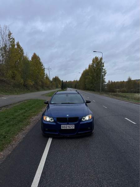 BMW 325 Jyvaeskylae - photo 2