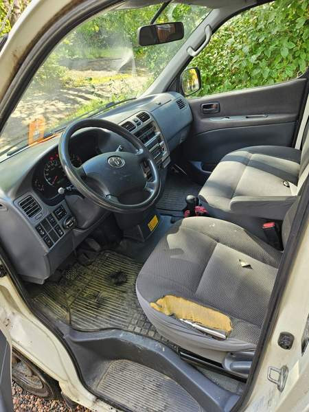 Toyota Hiace Nurmijaervi – foto 6