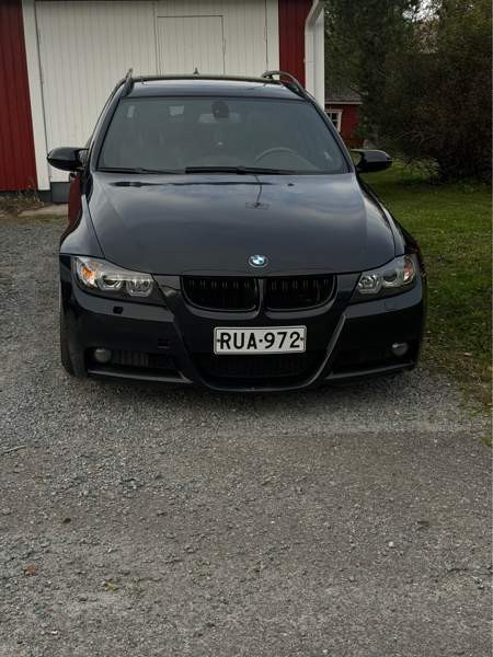 BMW 330 Jaemsae - valokuva 7