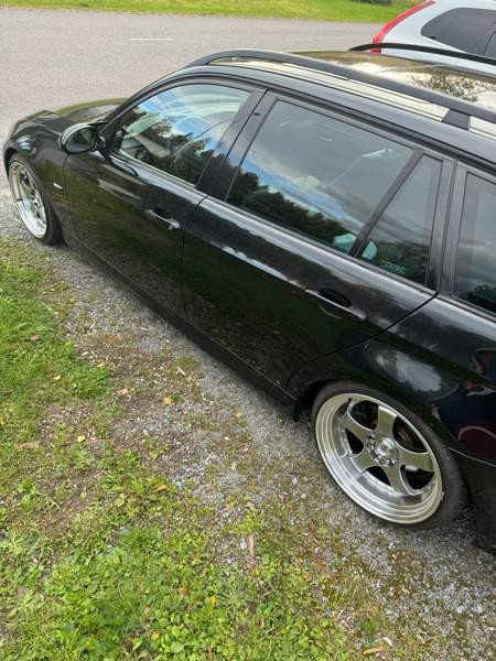 BMW 330 Jaemsae - valokuva 6