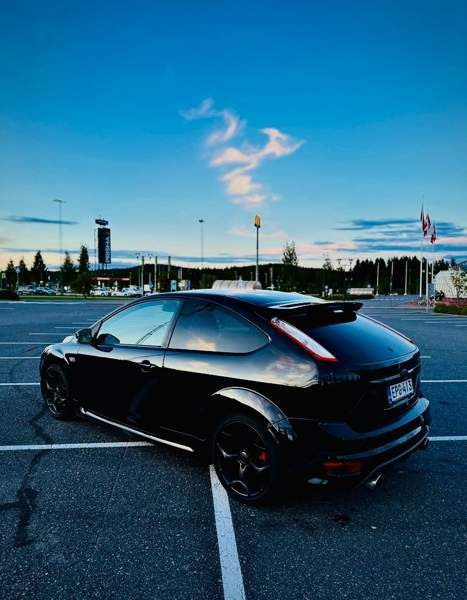 Ford Focus Kirkkonummi - valokuva 1