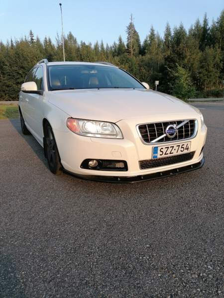Volvo V70 Savonlinna - photo 1