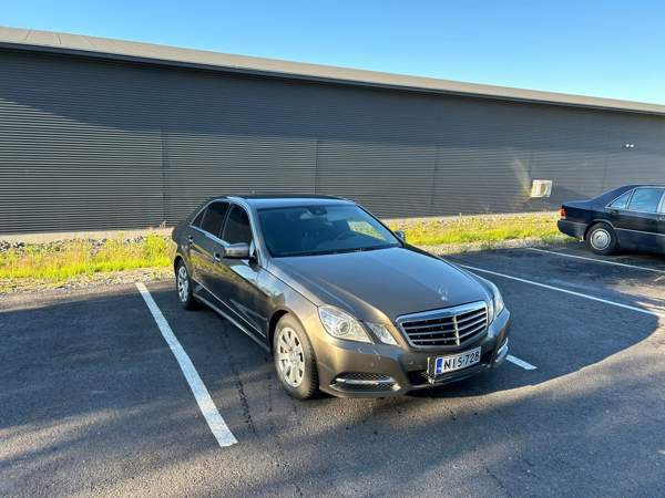 Mercedes-Benz E Kajaani - photo 1